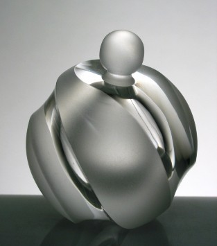 N:\MAKING FUTURES\MAKING FUTURES CONFERENCE 2011\Making Futures On Line Journal Vol 2\Catherine Houghton Images\2.Round Bottle.jpg