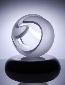 N:\MAKING FUTURES\MAKING FUTURES CONFERENCE 2011\Making Futures On Line Journal Vol 2\Catherine Houghton Images\4.Spherical Form 6 on Black Base..jpg